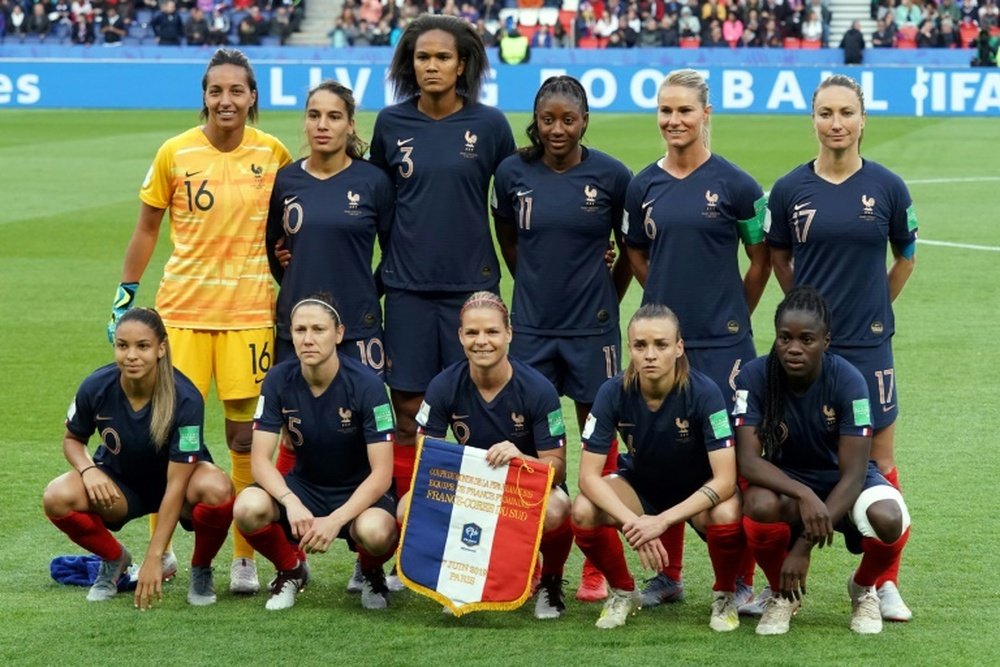 Les Françaises lors du match face à la Corée du Sud. AFP