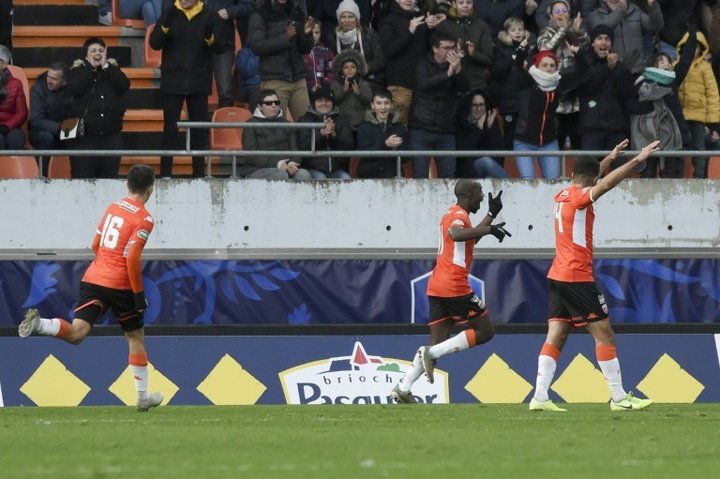 Lorient reprend le fauteuil de leader de Ligue 2