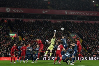 Coupe de la Ligue anglaise: Arsenal résiste à Liverpool en demi-finale aller. AFP