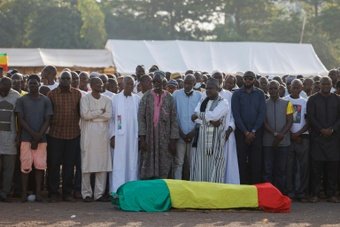 Le Mali a rendu mercredi à Bamako un dernier hommage à Salif Keita, gloire du football africain et ancien joueur de Saint-Etienne et Marseille décédé à l'âge de 76 ans, a constaté un journaliste de l'AFP.