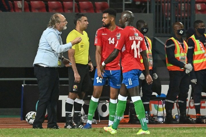 Le sélectionneur de la Gambie réclame du respect pour son équipe