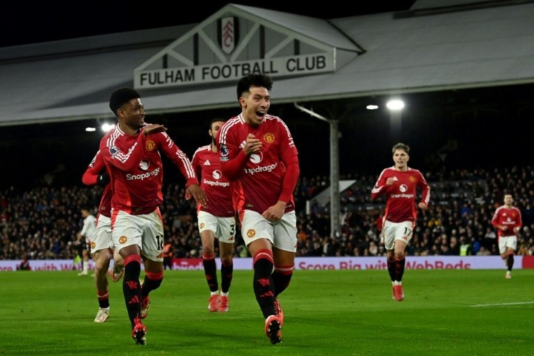 Manchester United ouvre le parachute