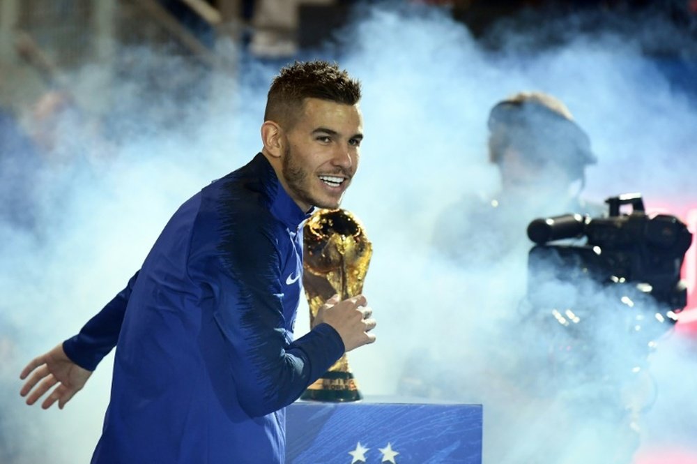Lucas Hernandez, lors des festivités pour le titre mondial le 9 septembre 2018. AFP