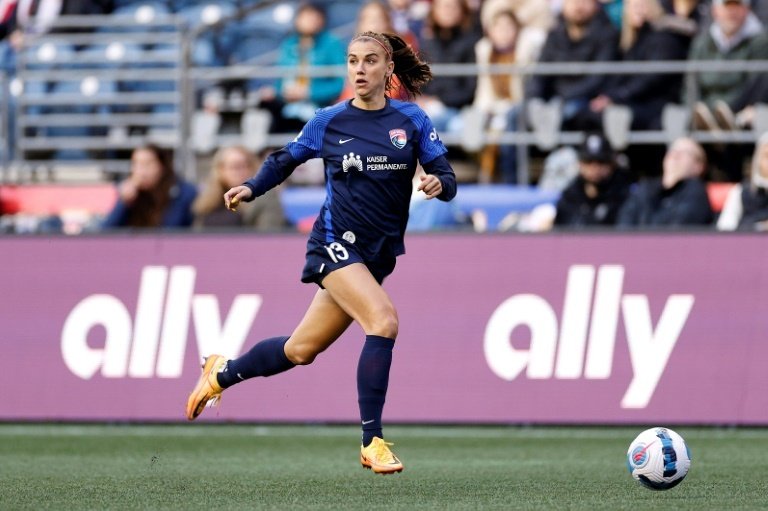 La footballeuse américaine Alex Morgan a joué son dernier match en pro dimanche, après 13 ultimes minutes passées sur le terrain à domicile avec le Wave de San Diego contre les North Carolina Courage, dans le championnat féminin des Etats-Unis.