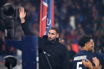 Donnarumma honored at the Parc des Princes. AFP