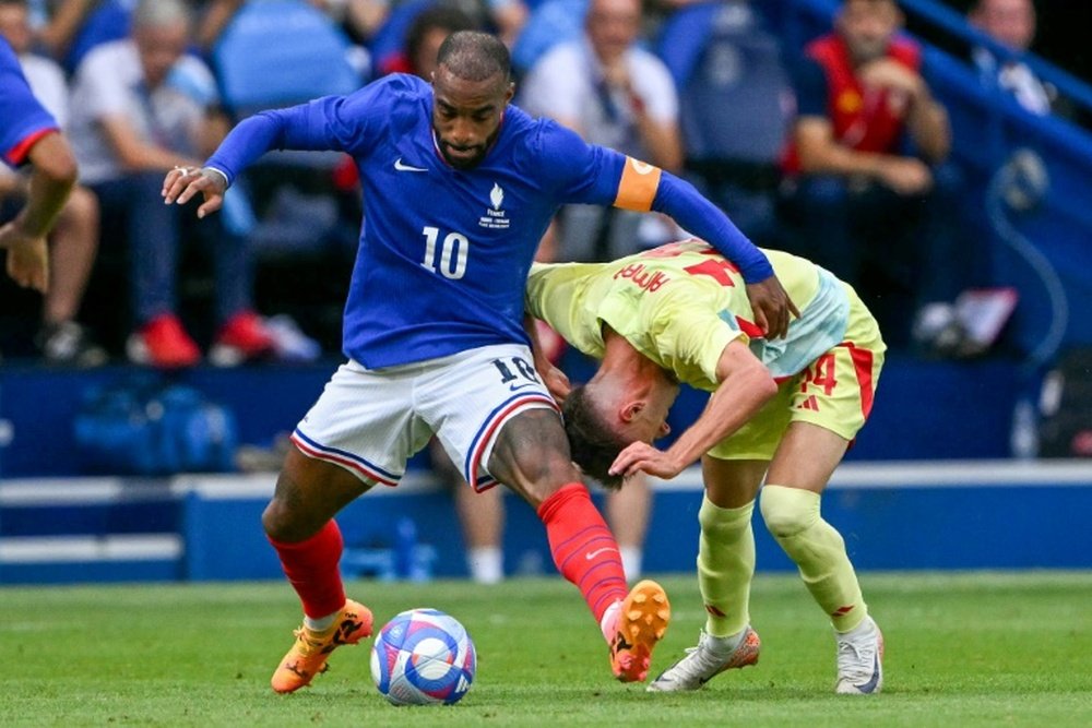 Le dernier match avec le maillot bleu pour Lacazette. AFP