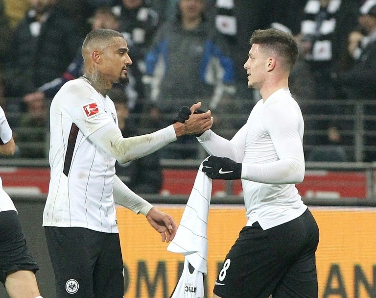 Francfort dauphin du Bayern après sa victoire sur M'Gladbach