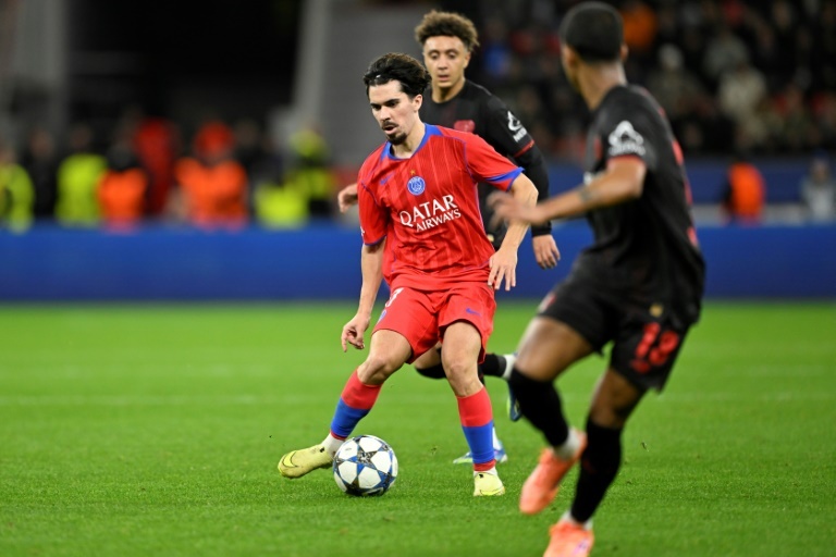 Marseille en leader à Lens, le PSG en chasseur à Brest