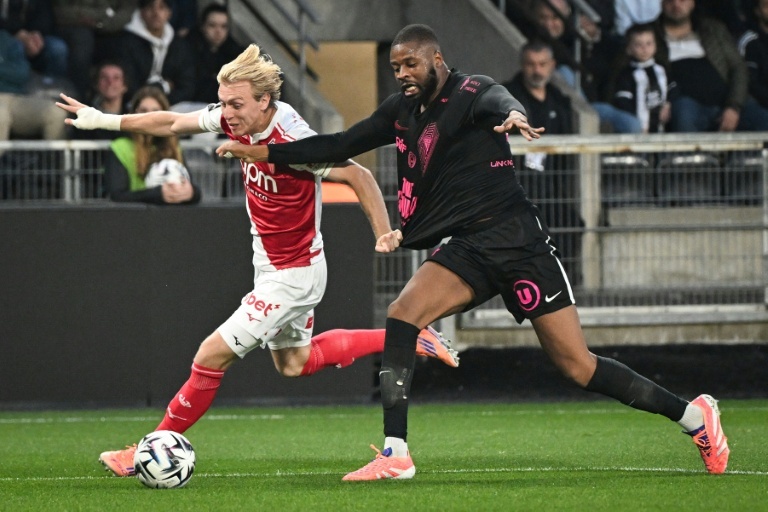 Angers tient tête à Monaco pour la première de Pocognoli