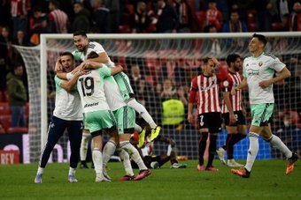 Dix-huit ans plus tard, revoilà Osasuna. Les Navarrais se sont qualifiés pour la deuxième finale de Coupe du Roi de leur histoire en accrochant le nul 1-1 après prolongation mardi contre l'Athletic Bilbao, après avoir remporté la demi-finale aller 1-0 à domicile.