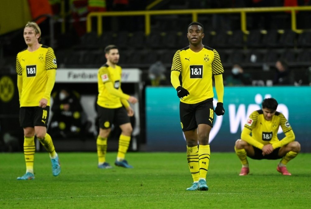 Dortmund humilié par Leverkusen, le Bayern s'échappe en tête. AFP