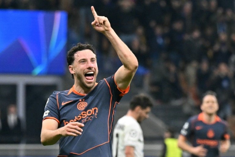 L'Inter souffre face au Kairat Almaty mais poursuit son sans-faute