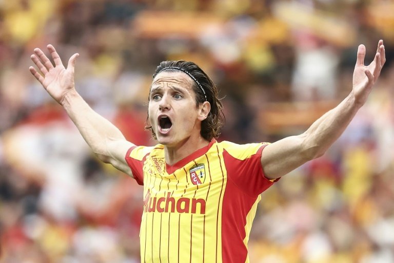 L'Olympique Lyonnais l'emporte à Lens et gâche les débuts de Thauvin