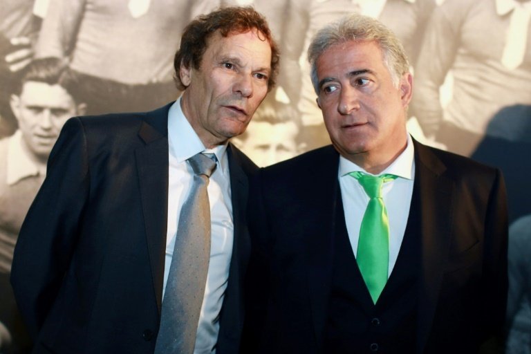 L'AS Saint-Etienne près de passer sous pavillon canadien
