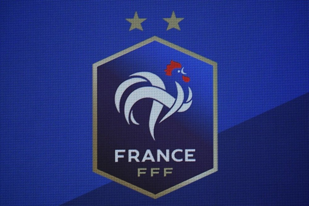 La FFF acte les montées en Ligue 2 de Pau et Dunkerque. AFP