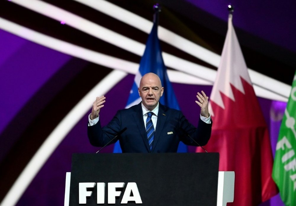La FIFA met de côté son Mondial biennal. AFP