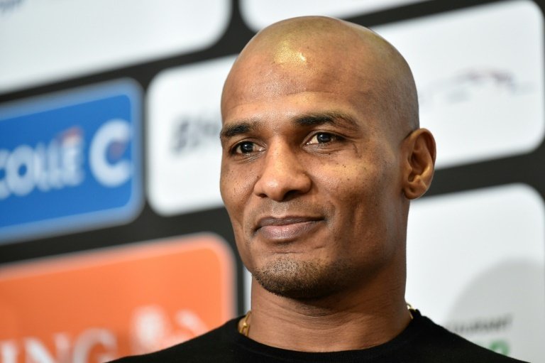 Le Tribunal arbitral du sport (TAS) a confirmé jeudi que Florent Malouda, ancien international français, ne pouvait pas disputer la Gold Cup avec la sélection de Guyane et a confirmé ses deux matches de suspension.