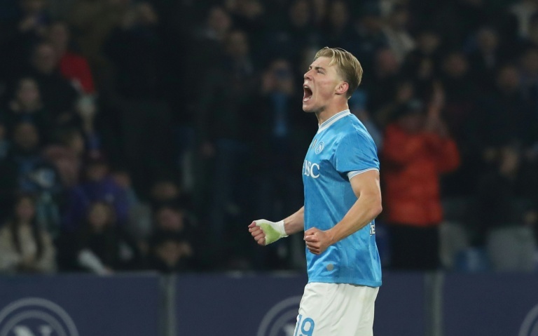 Naples stoppe la Juve et repasse en tête, l'AS Roma rentre dans le rang