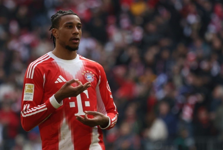 Allemagne: Olise fait encore briller le Bayern, Leverkusen piétine