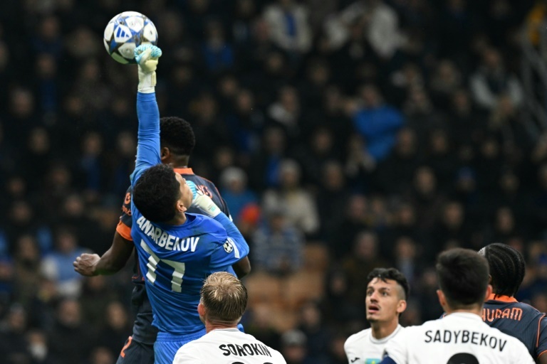 L'Inter souffre face au Kairat Almaty mais poursuit son sans-faute