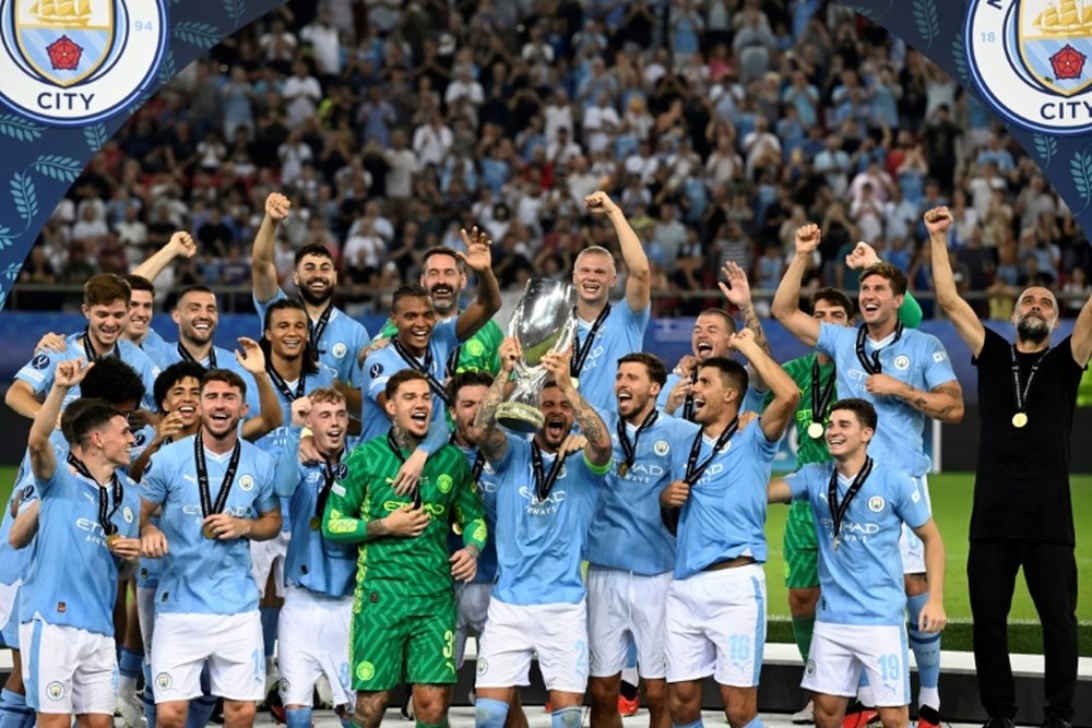 Encore un trophée pour Manchester City. afp