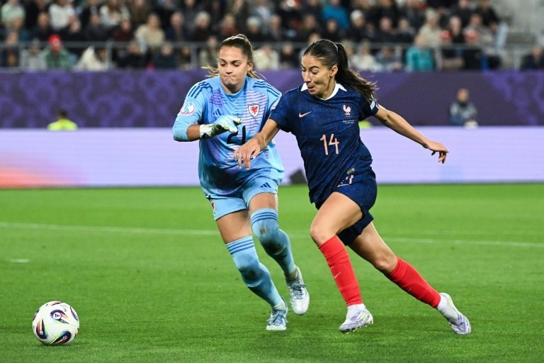Les 'Bleues' toutes proches des quarts en s'offrant facilement les Galloises