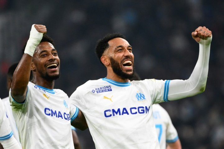 L'OM tremble mais grignote encore