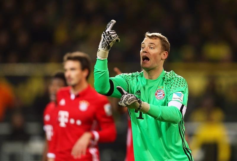 El portero del Bayern Manuel Neuer el pasado fin de semana en Dortmund.  EFE/EPA/Archivo