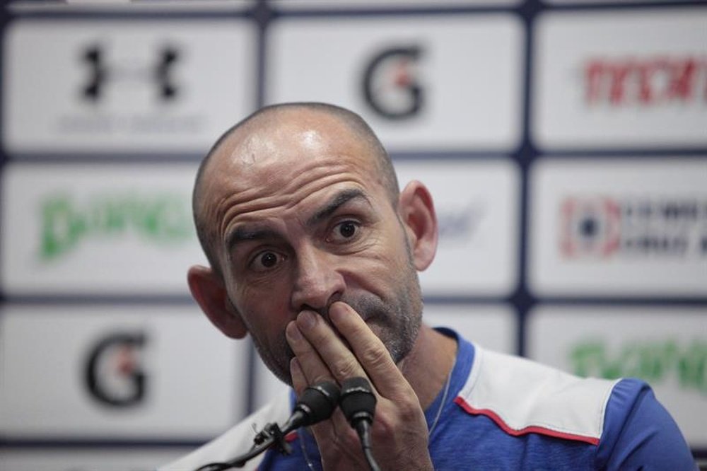 Jémez cree que Cruz Azul está en la posición que se merece. EFE