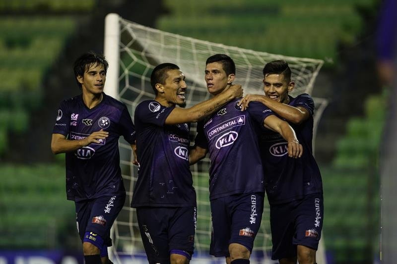 Sol de América aplaca el ímpetu de Estudiantes