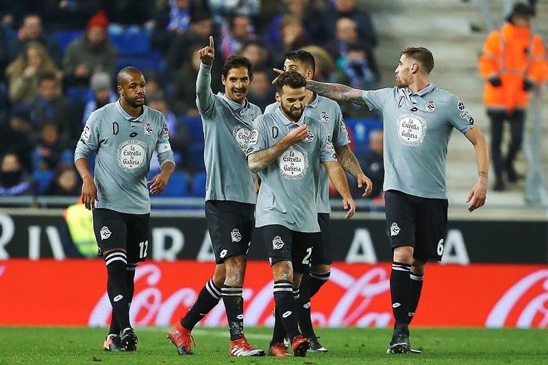 Bakkali debuta en la tímida victoria veraniega del Dépor
