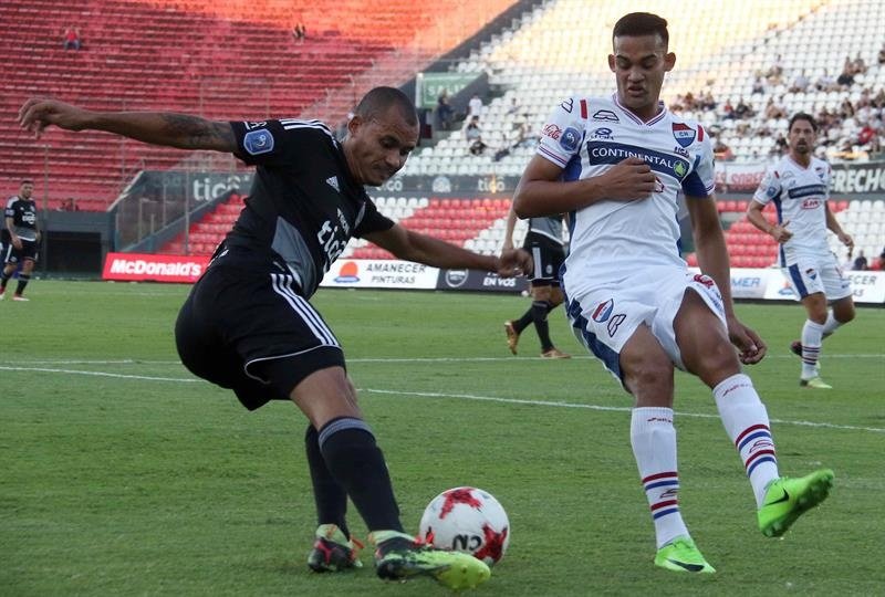 Bonito duelo para Olimpia. EFE