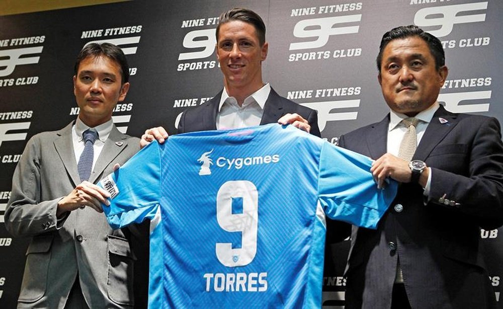 Fernando Torres, presentado por el Sagan Tosu. EFE/VIctor Lerena