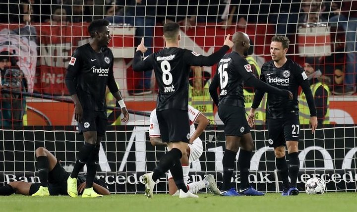 Paseo del Eintracht para volver a zona Champions