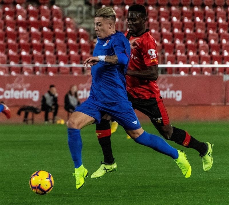 El fútbol balear se volcó con los afectados. EFE