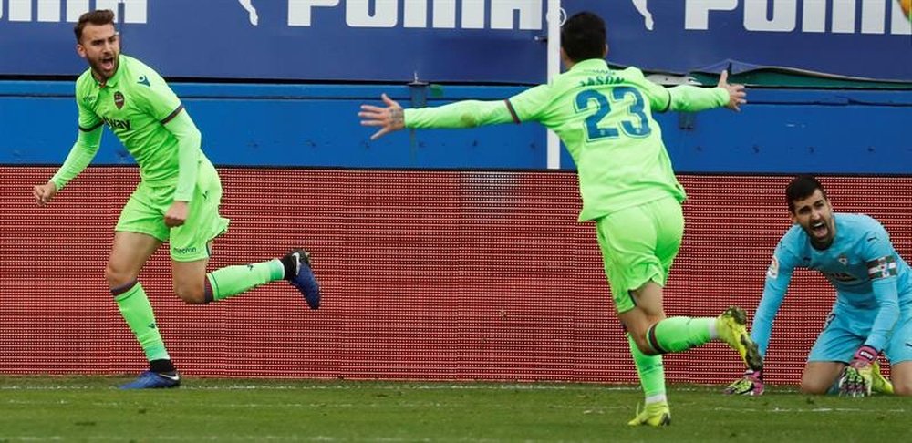 Borja Mayoral se reencontró con el gol en el mejor momento. EFE