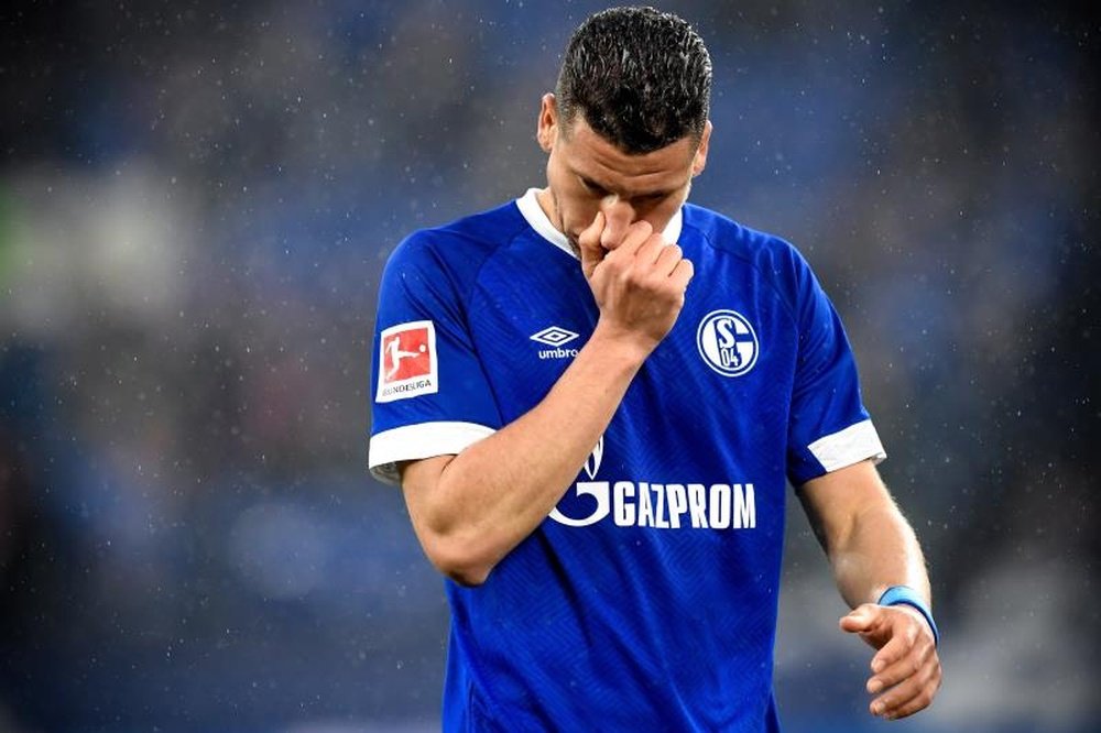 El Schalke 04 se descompuso en casa. EFE