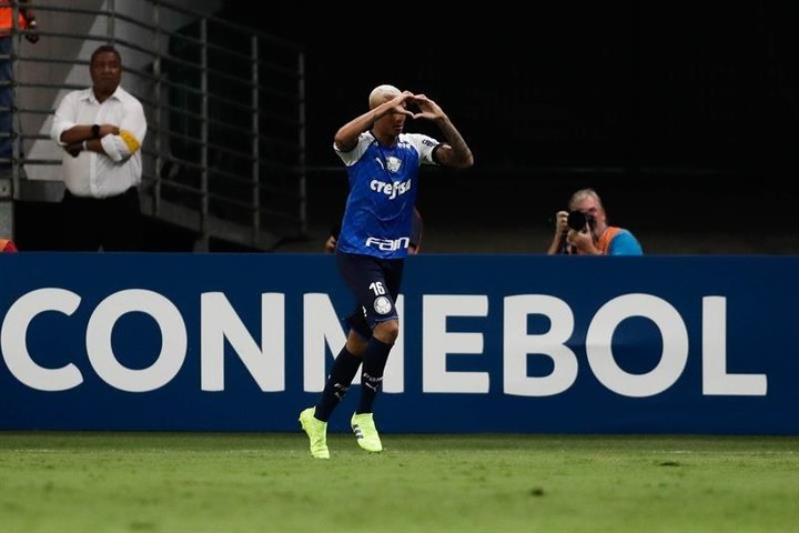 Palmeiras aplasta a Melgar