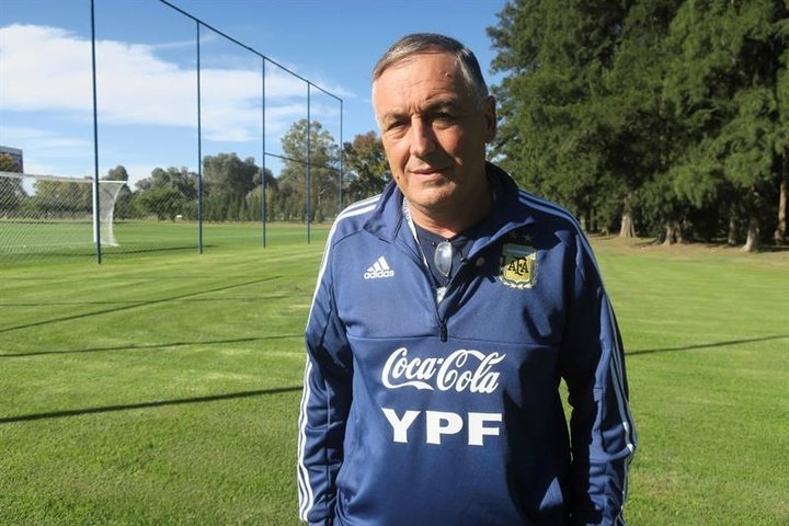 Borrello cree que Argentina puede pasar la fase de grupos