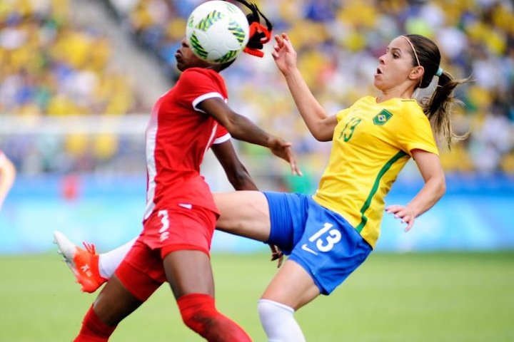 Érika se pierde el Mundial por lesión; Brasil llama a Daiane