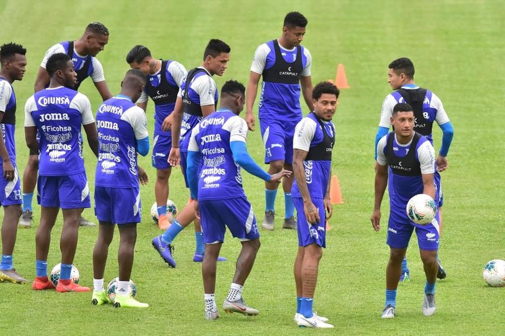 Honduras calienta motores de cara a la Copa Oro. EFE