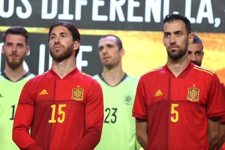 Los internacionales presentaron la nueva piel española