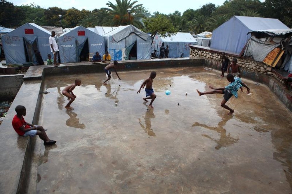 El fútbol como motor tras la desgracia en Haiti. EFE/Archivo