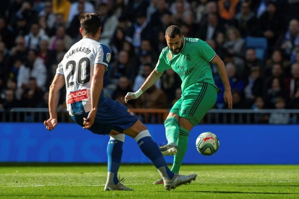 Bernardo analizó al equipo. EFE