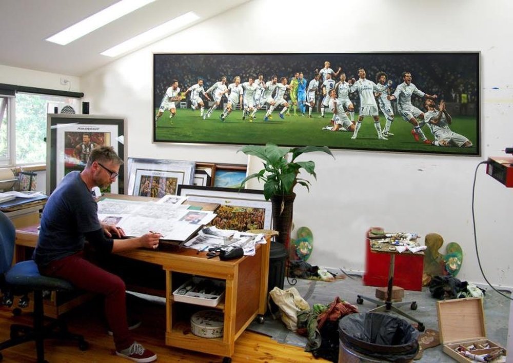 Jamie Cooper, el pintor de la historia del fútbol: Anfield, Cristiano, Zidane... EFE