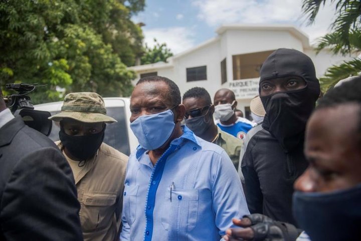 Piden la suspensión del presidente de Haití por presuntos abusos sexuales
