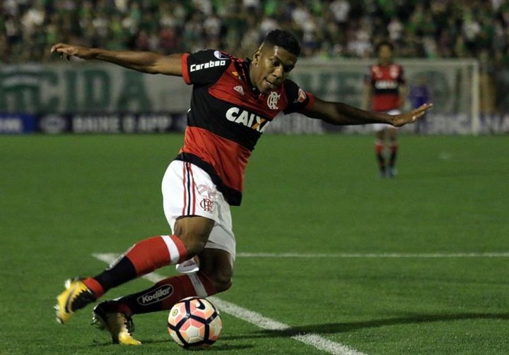 Berrío dijo adiós a Flamengo