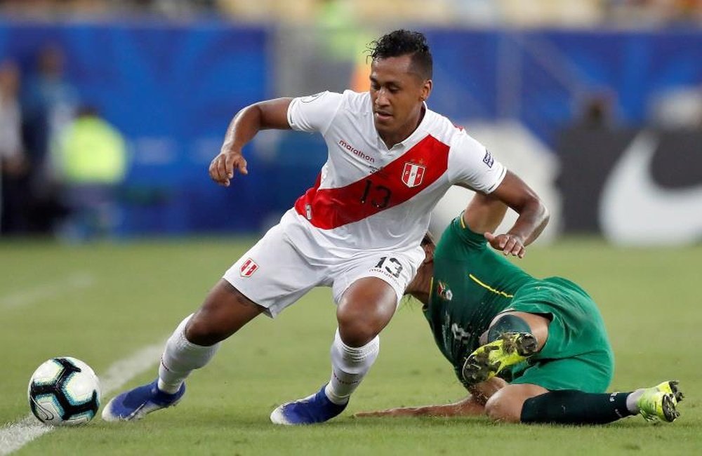 Renato Tapia engrosa la lista de peruanos. EFE