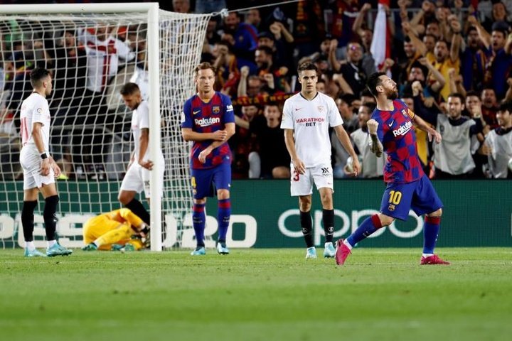 El Sevilla aumenta la exigencia de un Barça sorprendente