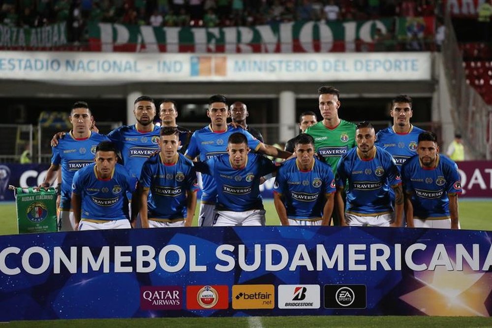 Audax Italiano y Bolívar se dan cita en un duelo inédito en la Sudamericana. EFE